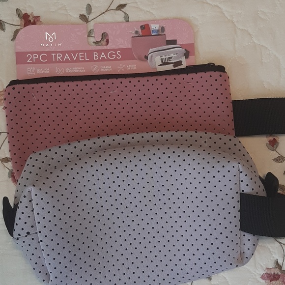 mayim Handbags - Mayim 2 Pc. Travel Bag Set Pinks With Black Polka Dots New